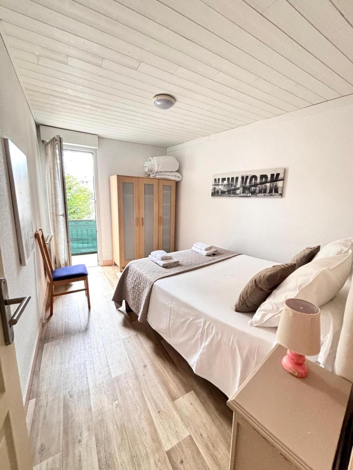 Chez Lucia Appartement Climatise ペリグー エクステリア 写真