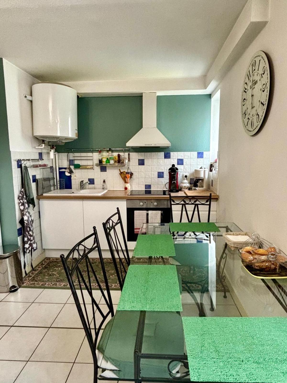 Chez Lucia Appartement Climatise ペリグー エクステリア 写真